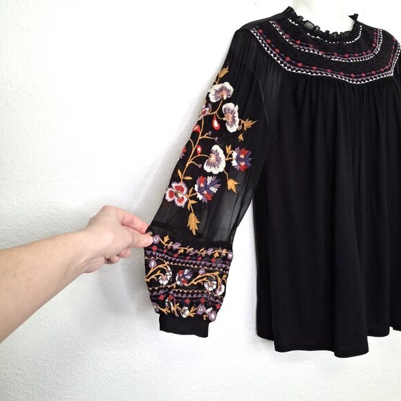 Anthropologie Floral Embroidered Blouse Sz S Relaxed Fit Beaded Boho Whimsigoth - Picture 6 of 16